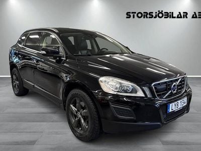 Svart Begagnad 2011 Volvo XC60 Summum SUV | 179 000 kr (Marknadspris)