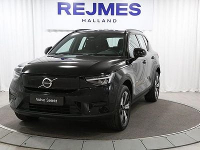 Svart Begagnad 2022 Volvo XC40 Core SUV | 319 500 kr (Marknadspris)