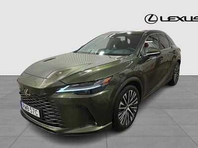 Grön Begagnad 2024 Lexus RX450h+ Executive Line SUV | 749 900 kr (Lite dyr)