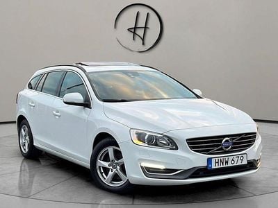 Vit Begagnad 2014 Volvo V60 Momentum Kombi | 134 900 kr (Lite dyr)