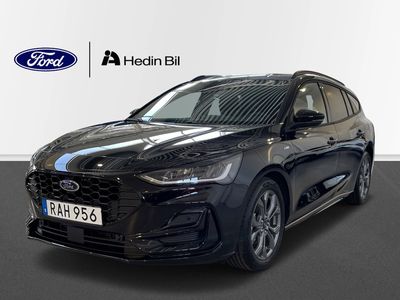 begagnad Ford Focus ST-LINE X 5DÖRR MH 1.0T 125HK