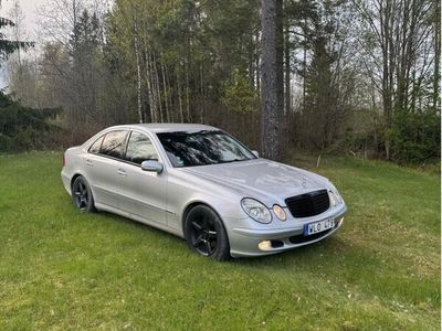 Mercedes E200