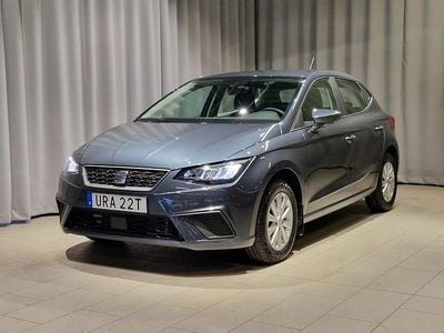 Grå Begagnad 2023 Seat Ibiza Style Halvkombi | 184 900 kr (Marknadspris)