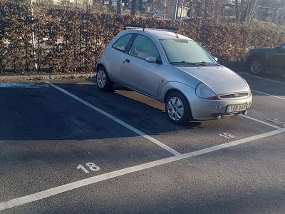 Dast gray Begagnad 2003 Ford Ka Halvkombi | 10 000 kr