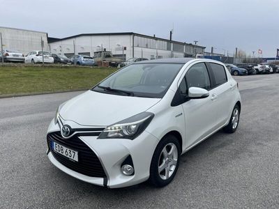 begagnad Toyota Yaris 1,5 Hybrid Executive Panorama Keyless go
