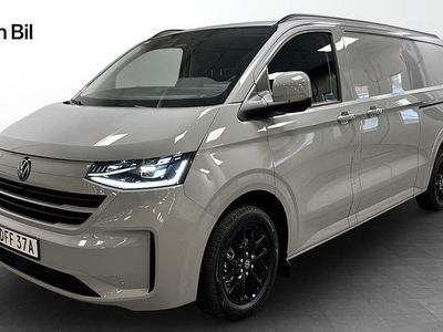 Grå Ny 2025 VW Transporter Van | 741 625 kr (Marknadspris)