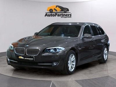 Begagnad BMW 525 218 HK (160 kW) 2012 Brun Kombi