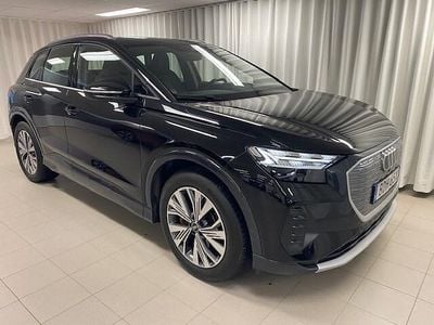 Mytsvart metallic Begagnad 2022 Audi Q4 e-tron Advanced SUV | 369 000 kr (Marknadspris)