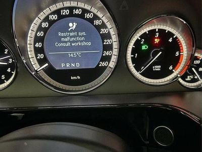 Mercedes E220