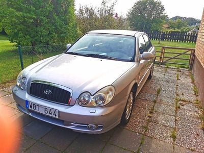 Ljus grå Begagnad 2005 Hyundai Sonata Sedan | 28 000 kr