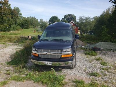 begagnad Chevrolet Express G2500 Conversion Van 6.0 V8 Hydra-Matic