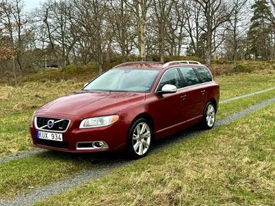 begagnad Volvo V70 D3 Summum, Nyservad, Nybesiktigad.