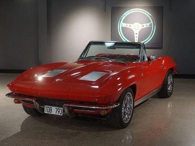 Begagnad Chevrolet Corvette Stingray 305 HK (224 kW) 1963 Röd Cab