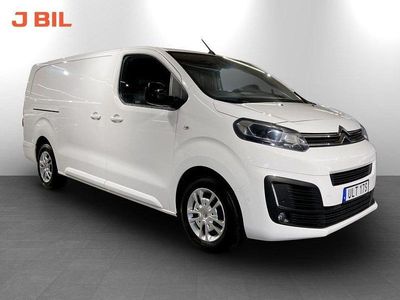 Vit Begagnad 2022 Citroën Jumpy Business Class Minibuss | 287 375 kr (Marknadspris)