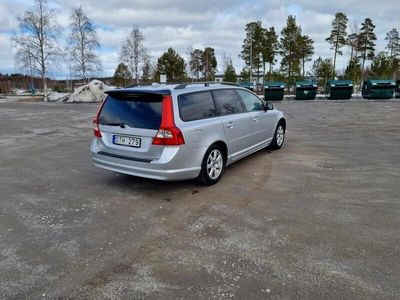 begagnad Volvo V70 2.5T Flexifuel Momentum Euro 4