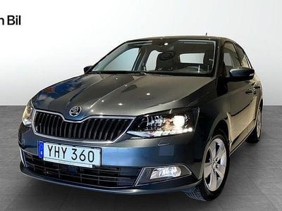 Begagnad Skoda Fabia Style 90 HK (66 kW) 2016 Grå Halvkombi