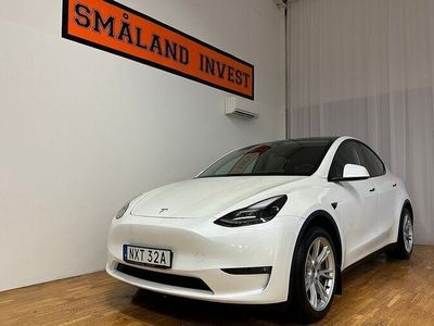 begagnad Tesla Model Y Long Range AWD Drag Svensksåld 2023, SUV