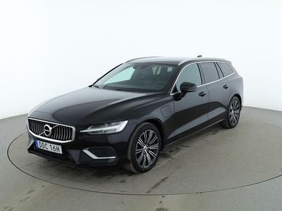 Svart Begagnad 2021 Volvo V60 Inscription Kombi | 295 000 kr (Bra pris)