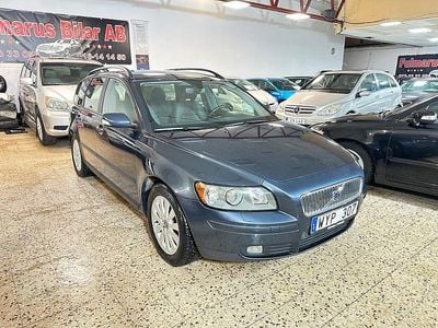 Begagnad Volvo V50 170 HK (125 kW) 2005 Blå Kombi