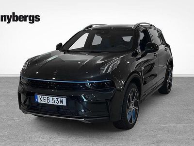 Begagnad Lynk & Co 01 264 HK (194 kW) 2023 Svart SUV