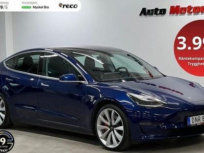 Blå Begagnad 2019 Tesla Model 3 Performance Sedan | 219 900 kr (Marknadspris)