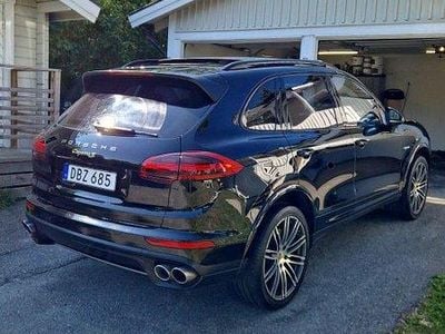 Porsche Cayenne S E-Hybrid