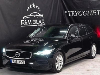 Svart Begagnad 2019 Volvo V60 Kombi | 194 800 kr (Marknadspris)