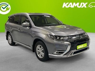 Grå Begagnad 2020 Mitsubishi Outlander Edition SUV | 234 800 kr (Marknadspris)