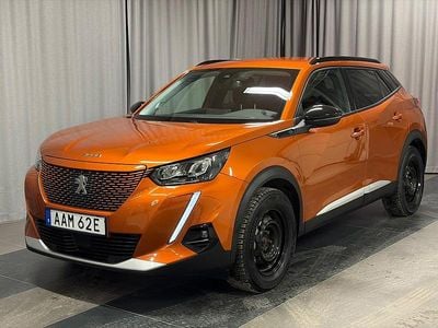 Begagnad Peugeot e-2008 Allure 100 kW (136 HK) 2022 Orange SUV