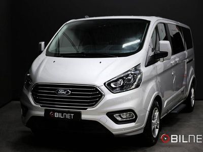 Grå Begagnad 2022 Ford Tourneo Minibuss | 399 900 kr (Lite dyr)