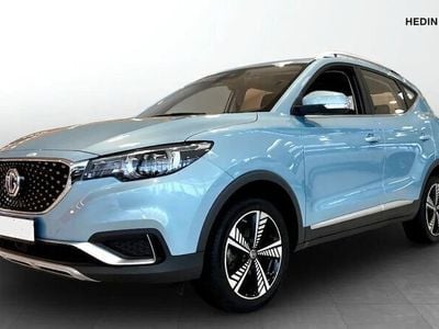 Begagnad MG ZS Luxury 107 kW (146 HK) 2020 Svart Sedan