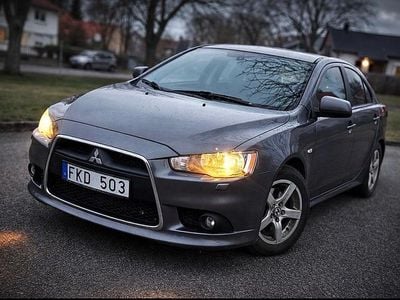 Grå Begagnad 2010 Mitsubishi Lancer Sportback Inform Halvkombi | 42 000 kr (Marknadspris)