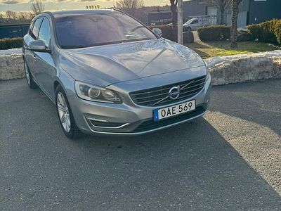 Silver Begagnad 2014 Volvo V60 Kombi | 90 000 kr