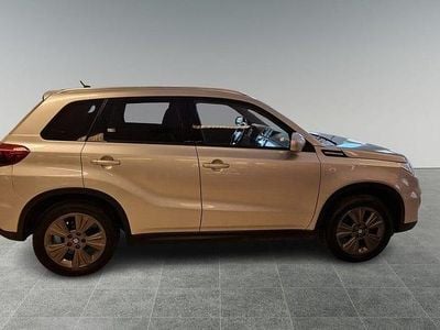 Begagnad Suzuki Vitara 101 HK (74 kW) 2019 Silver SUV