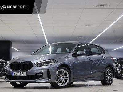 Begagnad BMW 118 Shadowline 136 HK (100 kW) 2022 Grå Halvkombi