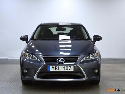 Lexus CT200h
