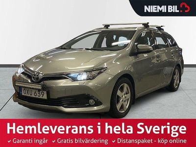 Grå Begagnad 2015 Toyota Auris Touring Sports Kombi | 139 900 kr