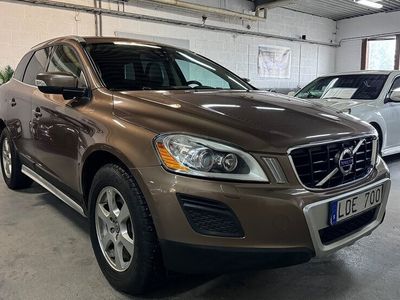 begagnad Volvo XC60 D5 AWD Geartronic Summum Nyservad PDC (205hk)