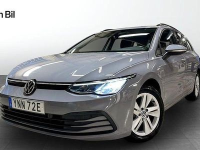 Grå Begagnad 2021 VW Golf VIII Kombi | 229 900 kr (Marknadspris)