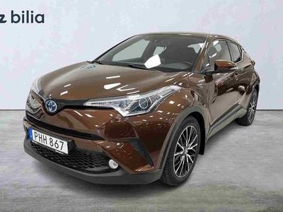 Brun Begagnad 2017 Toyota C-HR Executive SUV | 198 500 kr (Marknadspris)