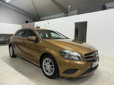 Brun Begagnad 2013 Mercedes A200 Style Halvkombi | 89 900 kr (Superpris)
