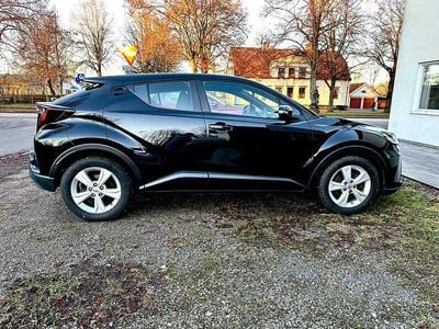 Begagnad 2021 Toyota C-HR SUV | 230 000 kr (Marknadspris)