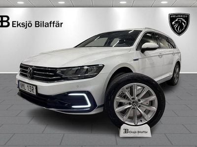 Begagnad VW Passat GTE 218 HK (160 kW) 2021 Vit Kombi