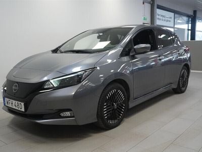 Okänd Begagnad 2023 Nissan Leaf 360º Halvkombi | 208 800 kr (Marknadspris)