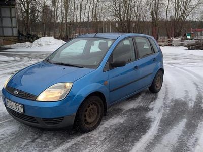 Begagnad Ford Fiesta 70 HK (51 kW) 2006 Halvkombi