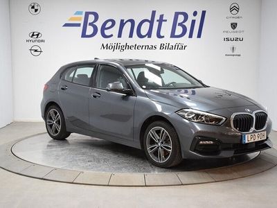 begagnad BMW 118 i Sport line/ Fri Service/ Navi Professional/ 6.75%