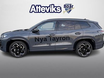Grå Begagnad 2025 VW Tayron R-line SUV | 569 900 kr (Marknadspris)
