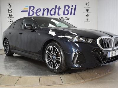 Svart Begagnad 2024 BMW i5 M Sport Sedan | 599 500 kr