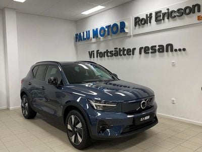 Blå Ny 2026 Volvo EX40 Single Motor Extended Range SUV | 608 600 kr (Marknadspris)