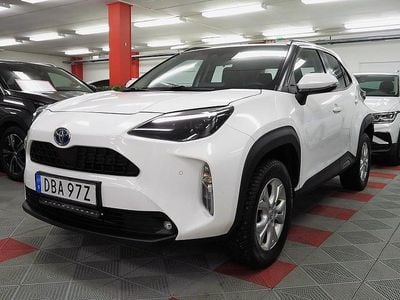 Vit Begagnad 2022 Toyota Yaris Cross Active SUV | 194 500 kr